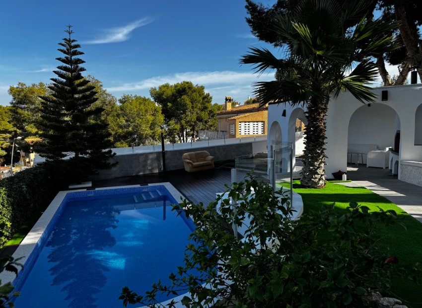 Resale - Villa - Torrevieia - Los Balcones