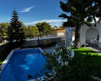 Resale - Villa - Torrevieia - Los Balcones