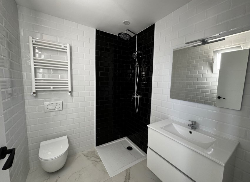 Resale - Villa - Torrevieia - Los Balcones