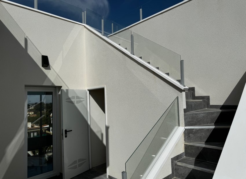 Resale - Villa - Torrevieia - Los Balcones