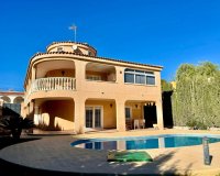 Resale - Villa - Torrevieia - Los Balcones