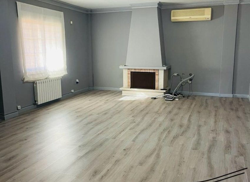 Resale - Villa - Torrevieia - Los Balcones