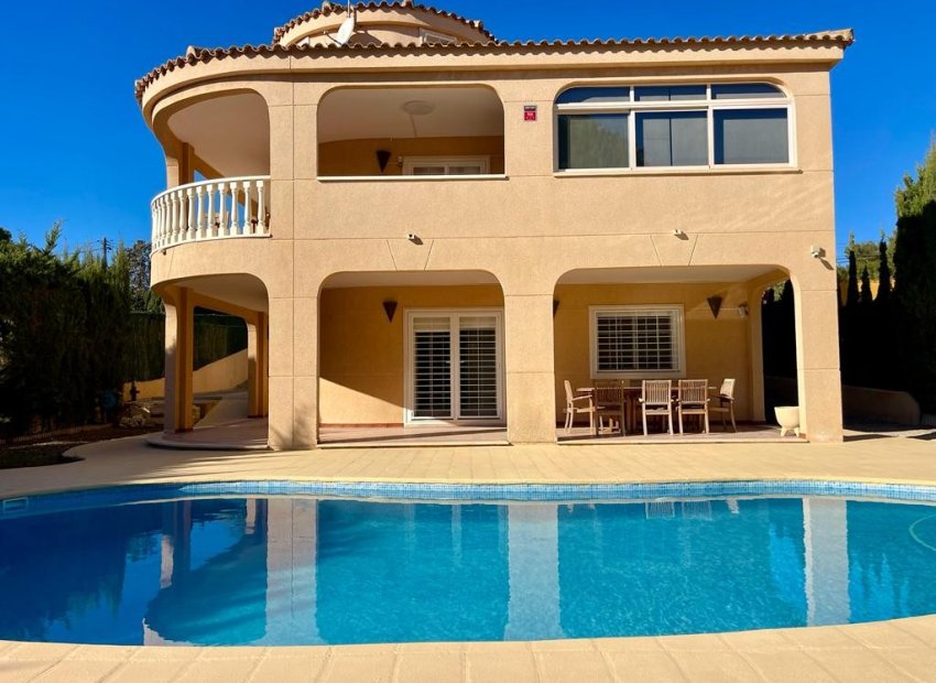 Resale - Villa - Torrevieia - Los Balcones
