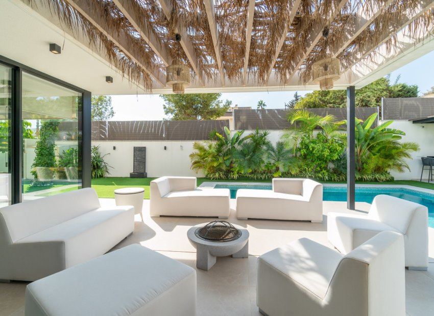 Resale - Villa - Torrevieia - Los Balcones