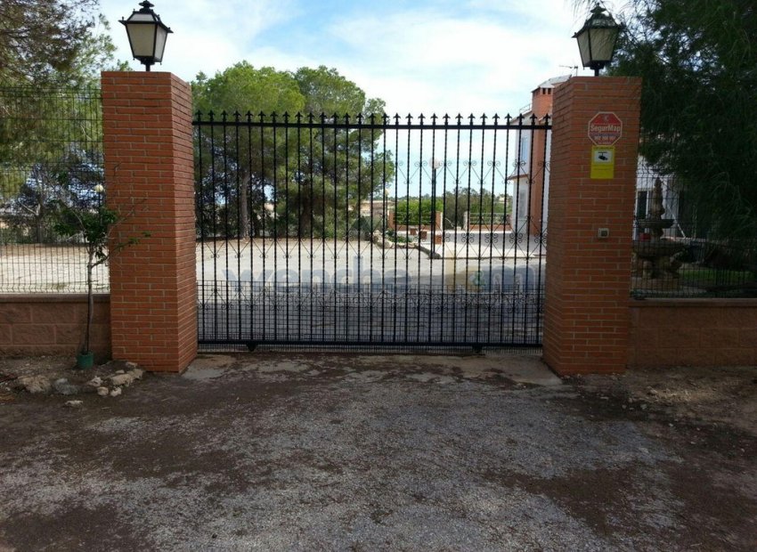 Resale - Villa - Torrevieia - Los Balcones