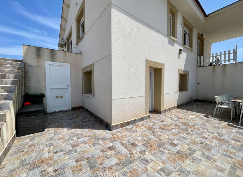 Resale - Villa - Torrevieia - Los Balcones