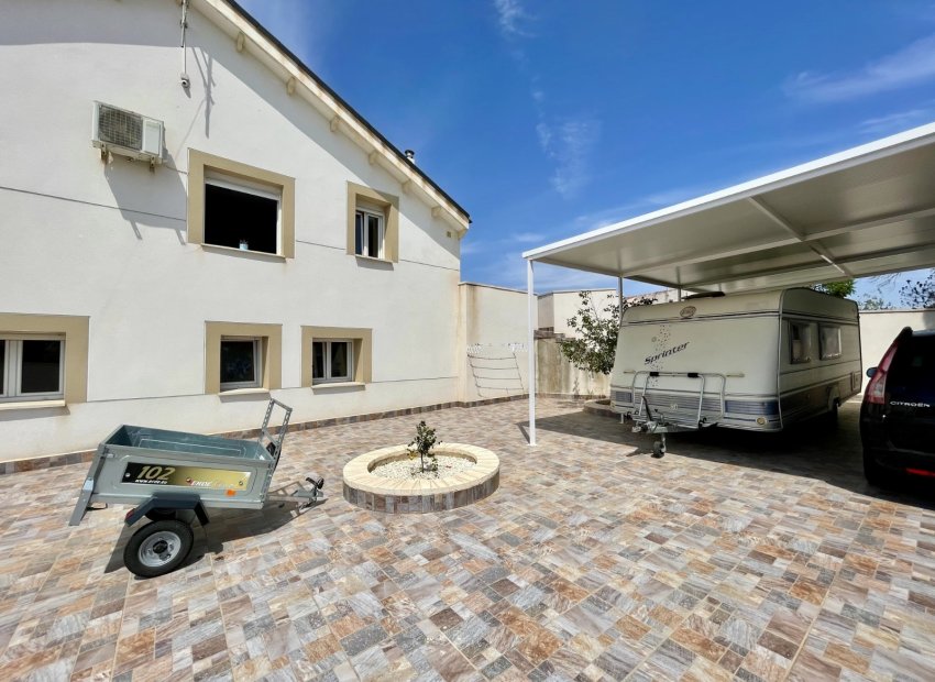 Resale - Villa - Torrevieia - Los Balcones