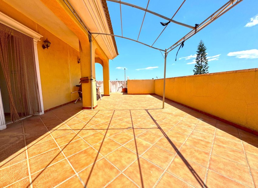 Resale - Villa - Torrevieia - Los Balcones