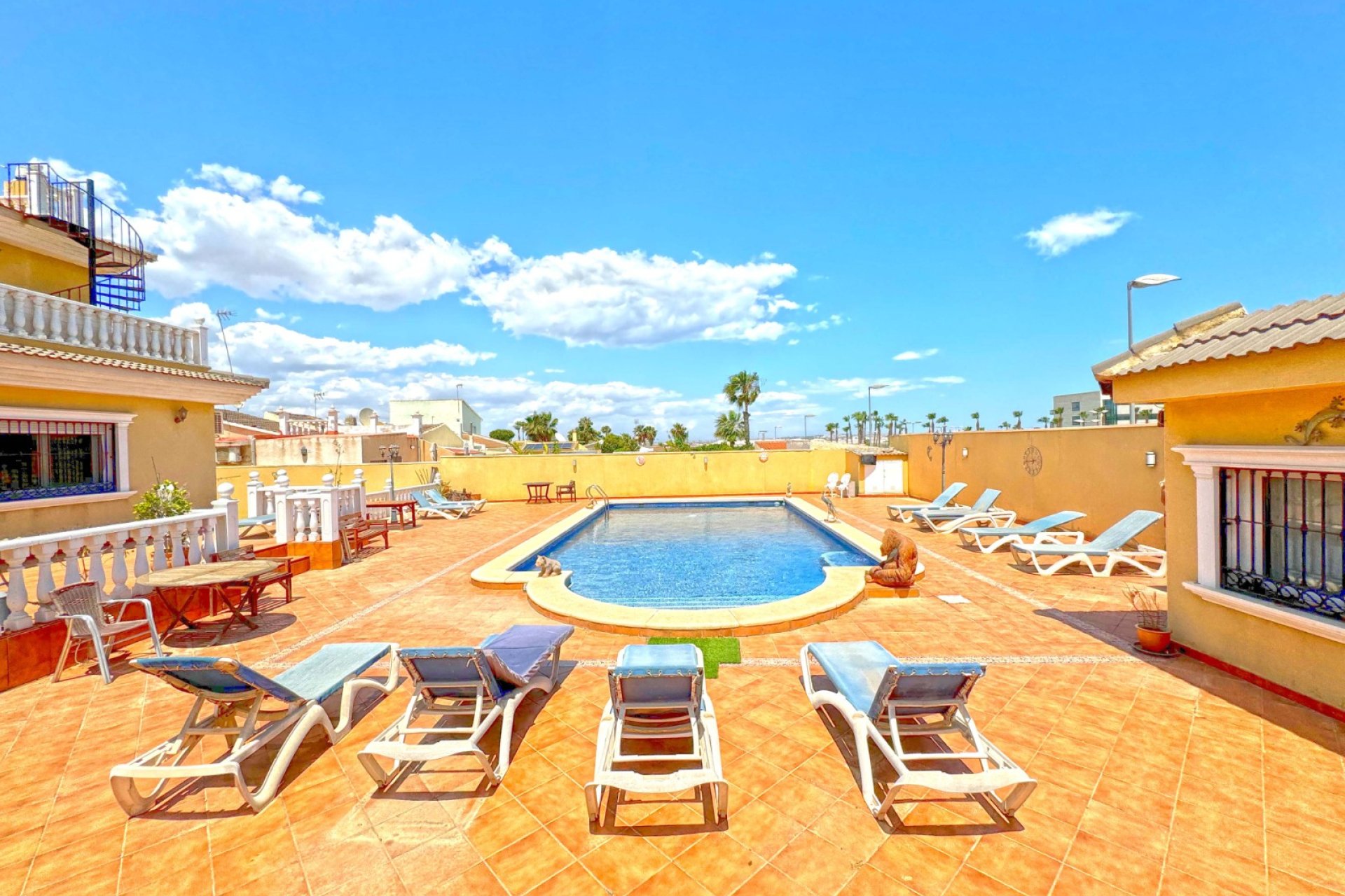 Resale - Villa - Torrevieia - Los Balcones