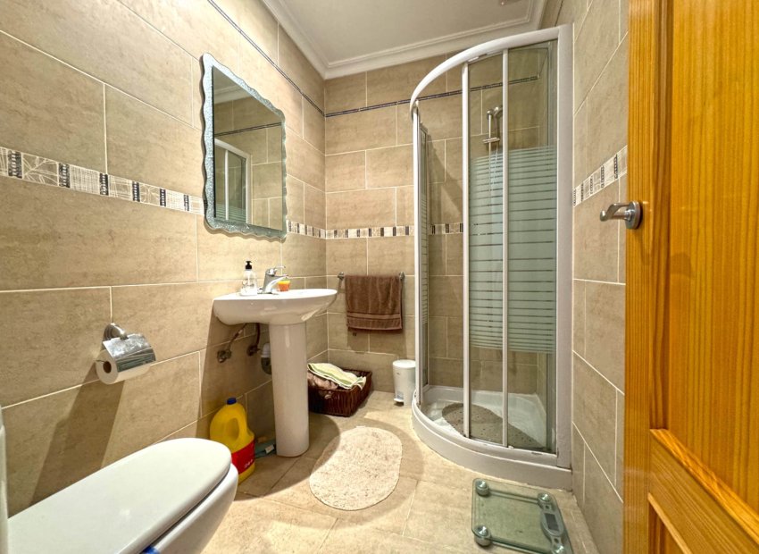 Resale - Villa - Torrevieia - Los Balcones