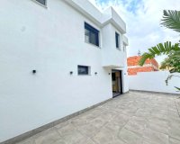 Resale - Villa - Torrevieia - Los Balcones
