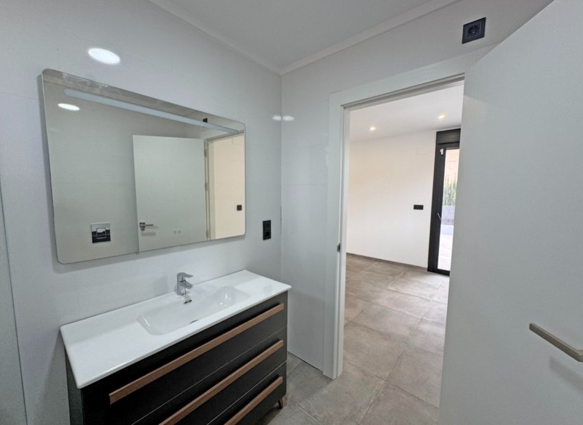 Resale - Villa - Torrevieia - Los Balcones