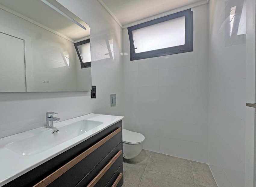 Resale - Villa - Torrevieia - Los Balcones