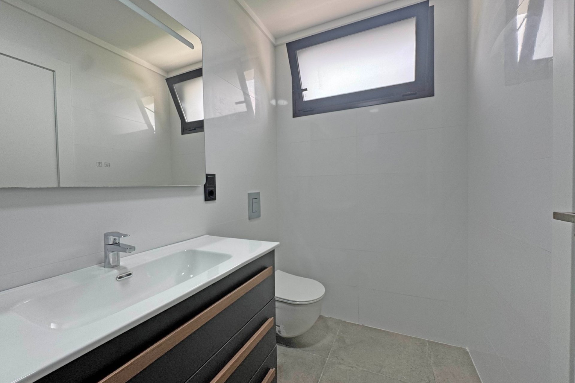 Resale - Villa - Torrevieia - Los Balcones