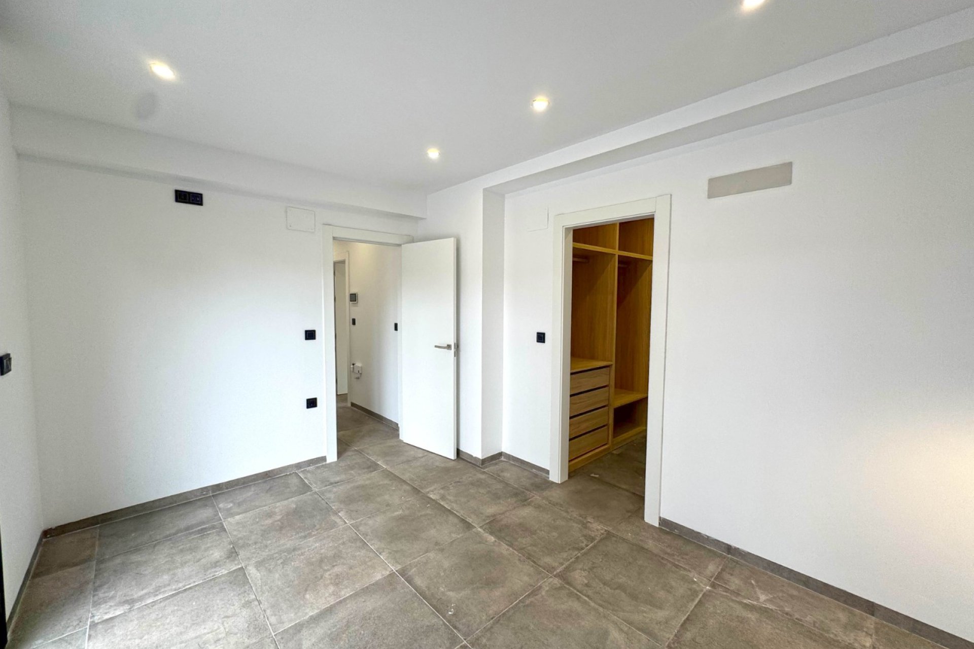 Resale - Villa - Torrevieia - Los Balcones