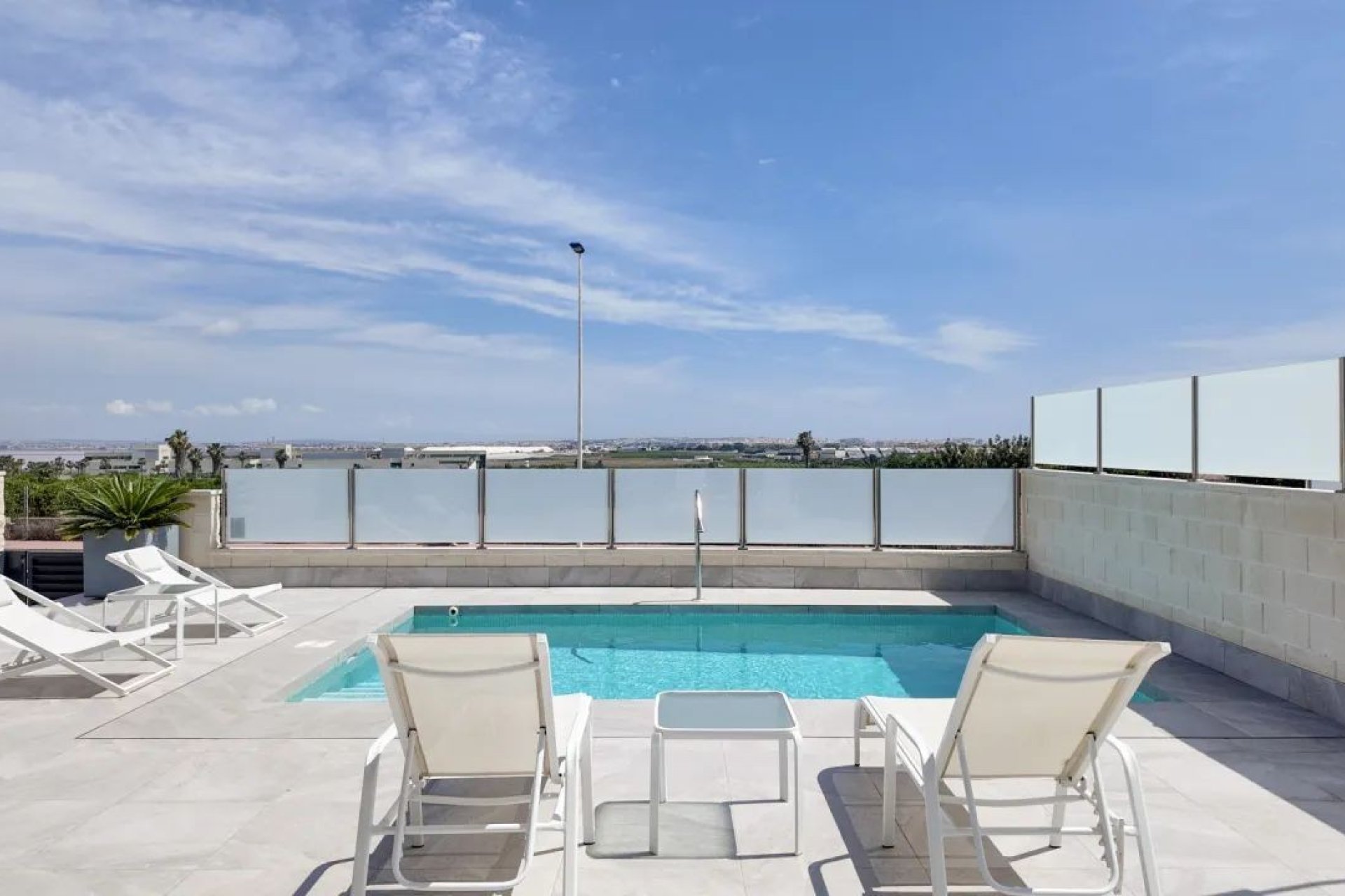 Resale - Villa - Torrevieia - Los Balcones