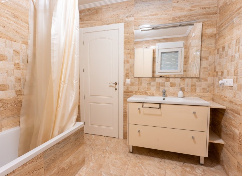 Resale - Villa - Torrevieia - Los Balcones