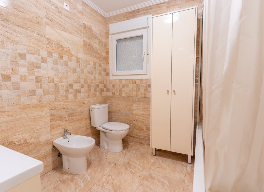 Resale - Villa - Torrevieia - Los Balcones