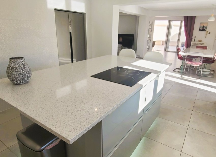 Resale - Villa - Torrevieia - Los Balcones