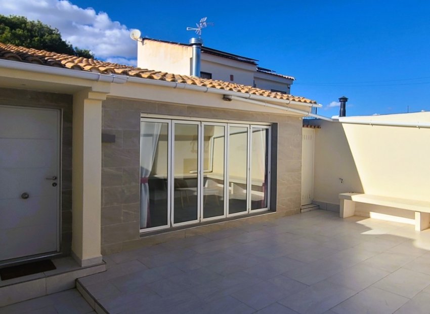 Resale - Villa - Torrevieia - Los Balcones