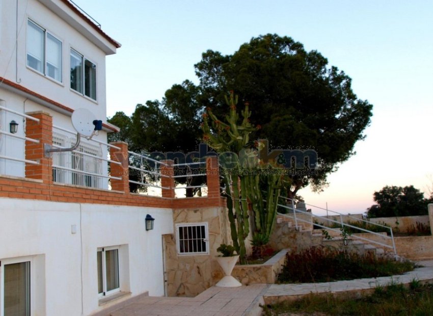 Resale - Villa - Torrevieia - Los Balcones