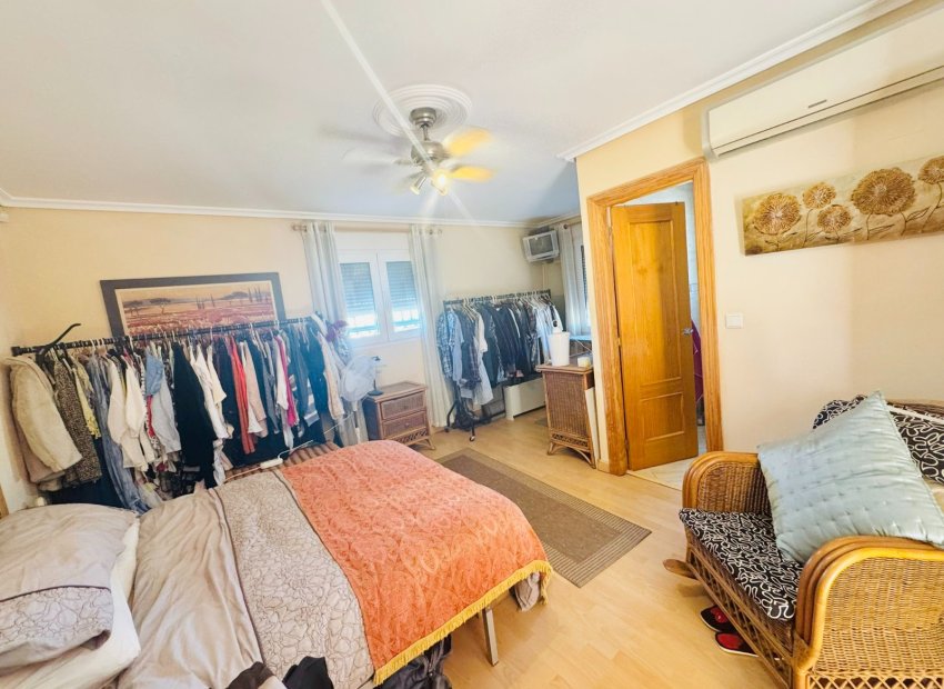 Resale - Villa - Torrevieia - Los Balcones