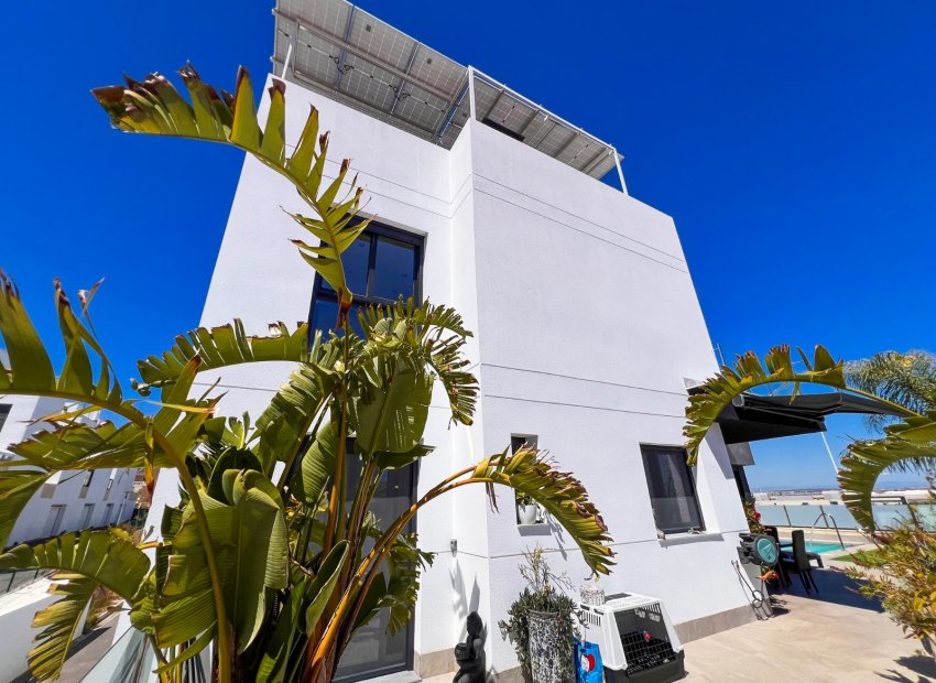 Resale - Villa - Torrevieia - Los Balcones