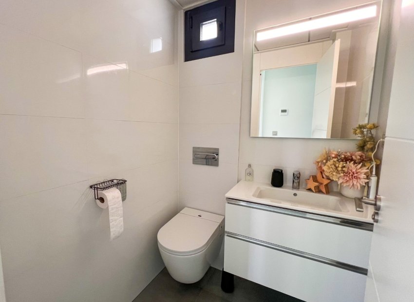 Resale - Villa - Torrevieia - Los Balcones