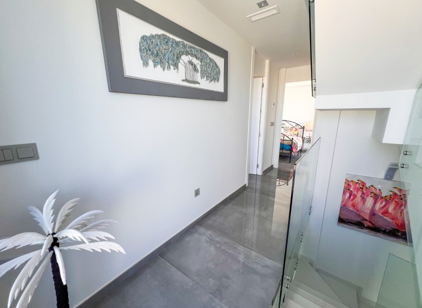 Resale - Villa - Torrevieia - Los Balcones