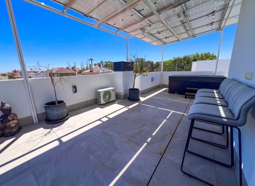 Resale - Villa - Torrevieia - Los Balcones