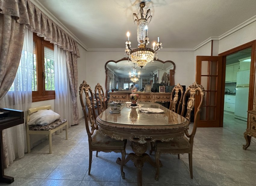 Resale - Villa - Torrevieia - Los Balcones