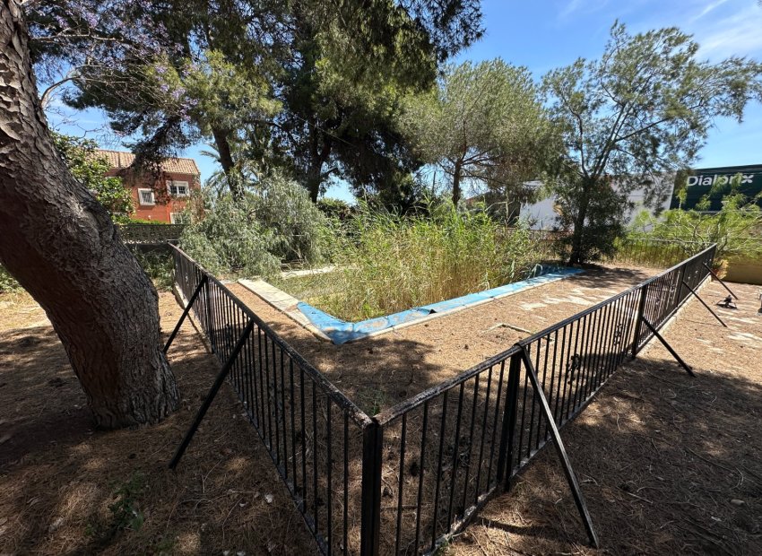 Resale - Villa - Torrevieia - Los Balcones