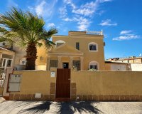 Resale - Villa - Torrevieia - Nueva Torrevieja