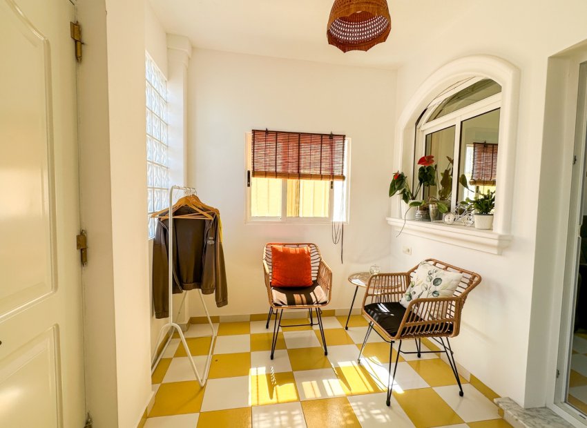 Resale - Villa - Torrevieia - Nueva Torrevieja