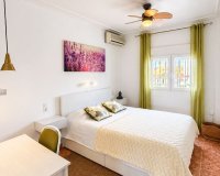 Resale - Villa - Torrevieia - Nueva Torrevieja