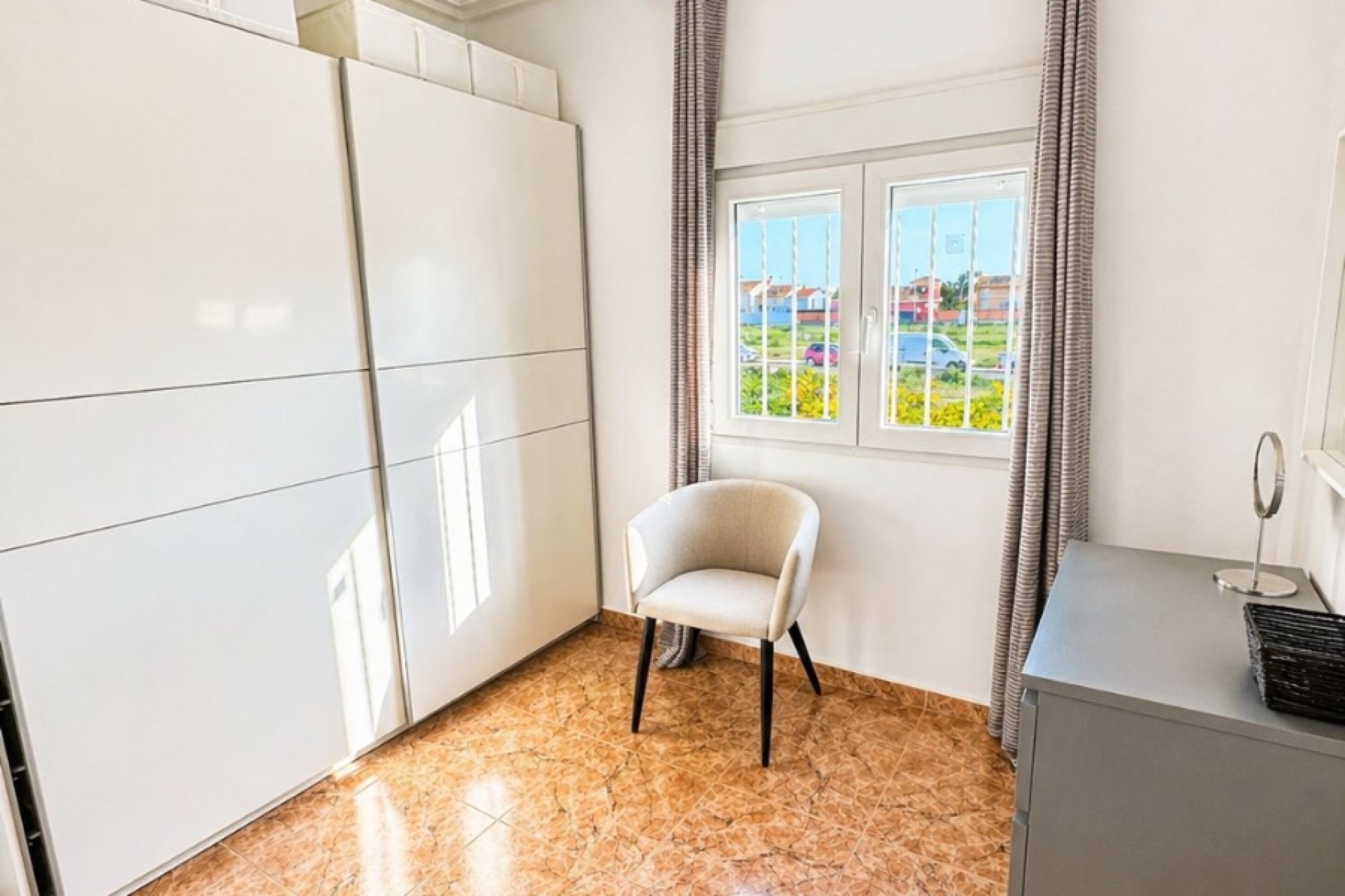 Resale - Villa - Torrevieia - Nueva Torrevieja