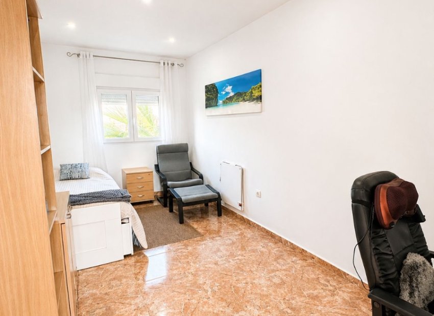 Resale - Villa - Torrevieia - Nueva Torrevieja
