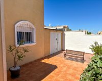 Resale - Villa - Torrevieia - Nueva Torrevieja