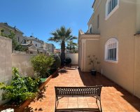 Resale - Villa - Torrevieia - Nueva Torrevieja