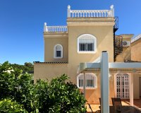 Resale - Villa - Torrevieia - Nueva Torrevieja