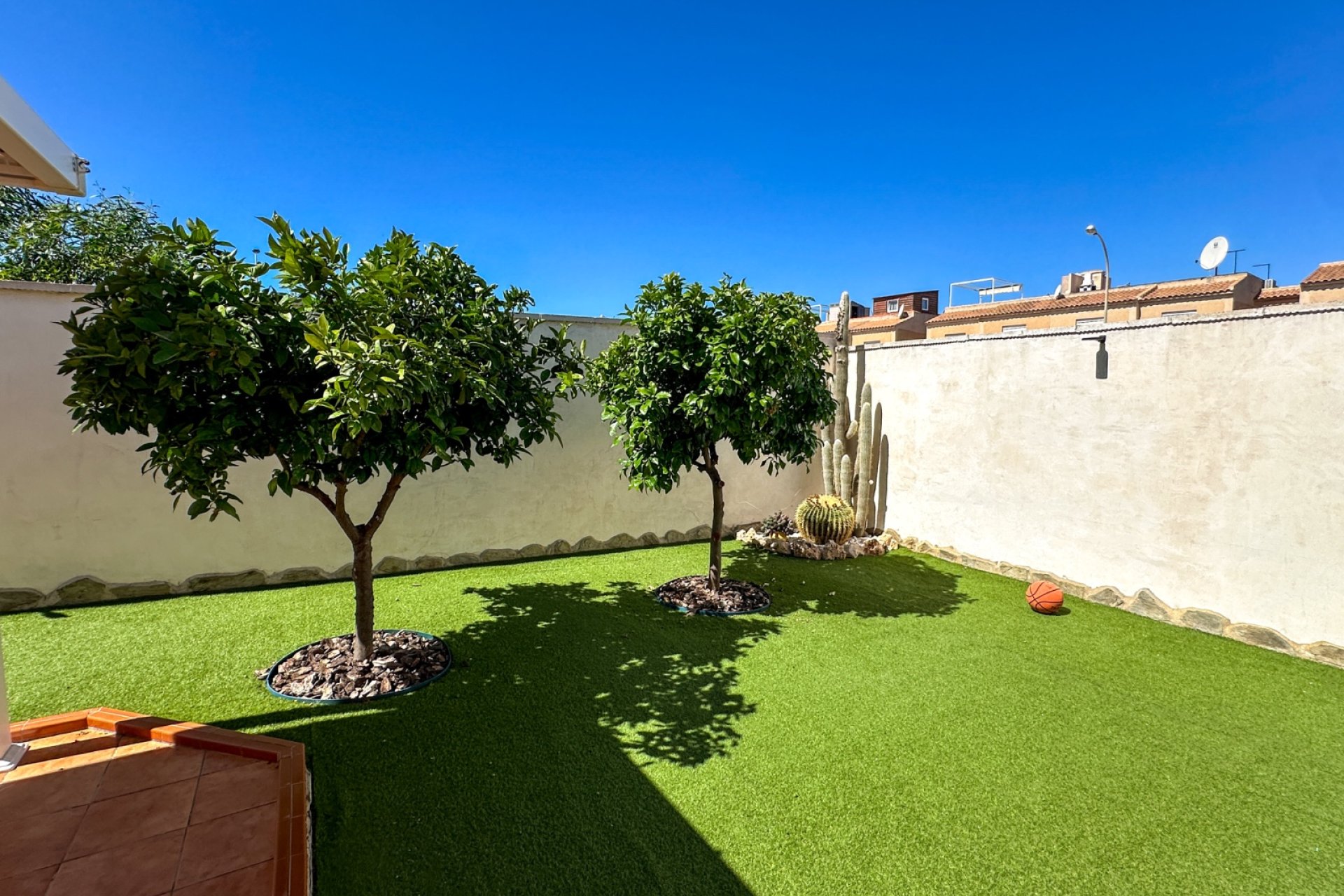 Resale - Villa - Torrevieia - Nueva Torrevieja