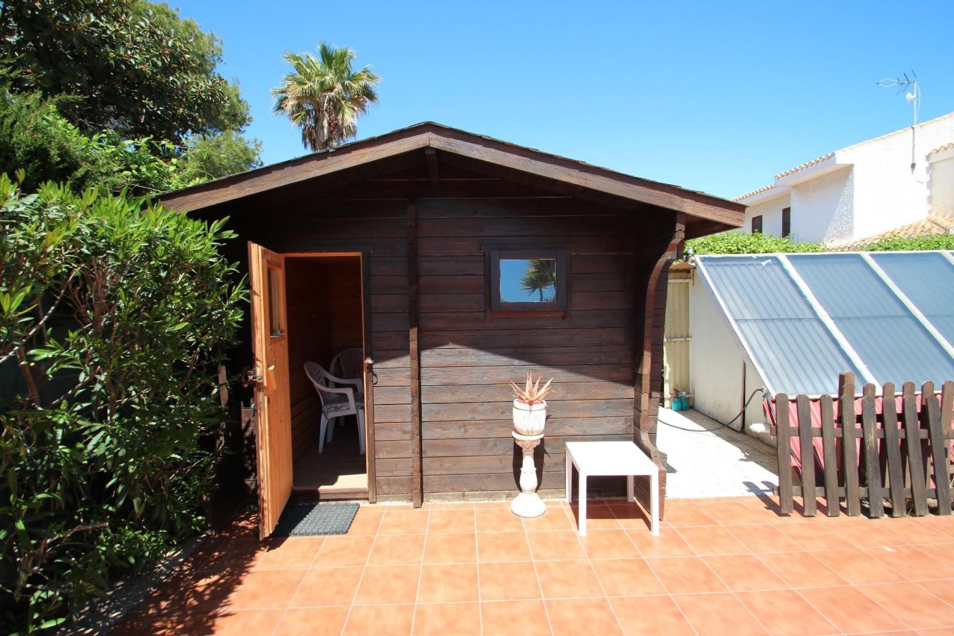 Resale - Villa - Torrevieia - Punta Prima