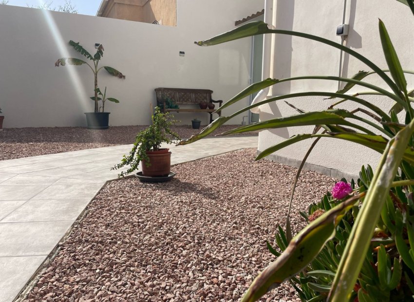 Resale - Villa - Torrevieia - San Luis