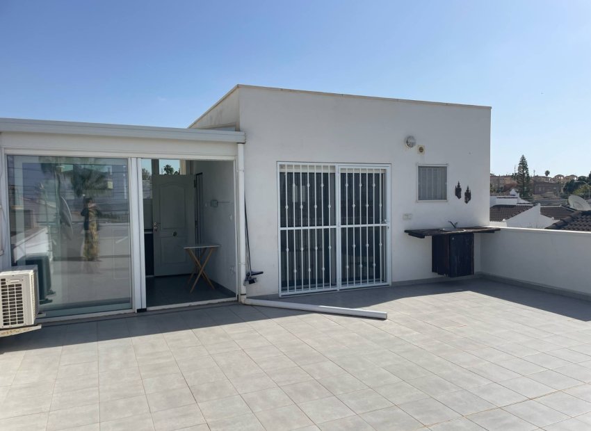 Resale - Villa - Torrevieia - San Luis
