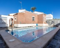 Resale - Villa - Torrevieia - San Luis