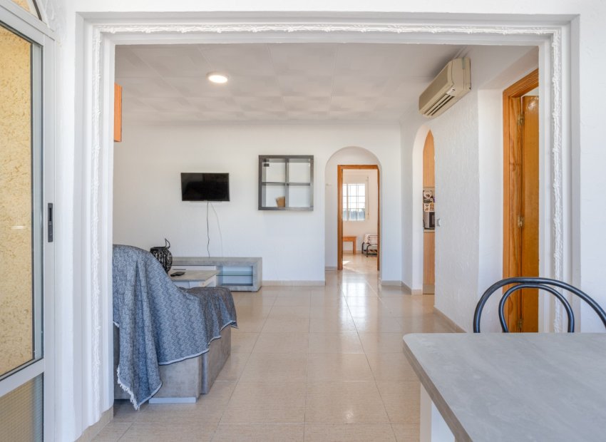 Resale - Villa - Torrevieia - San Luis