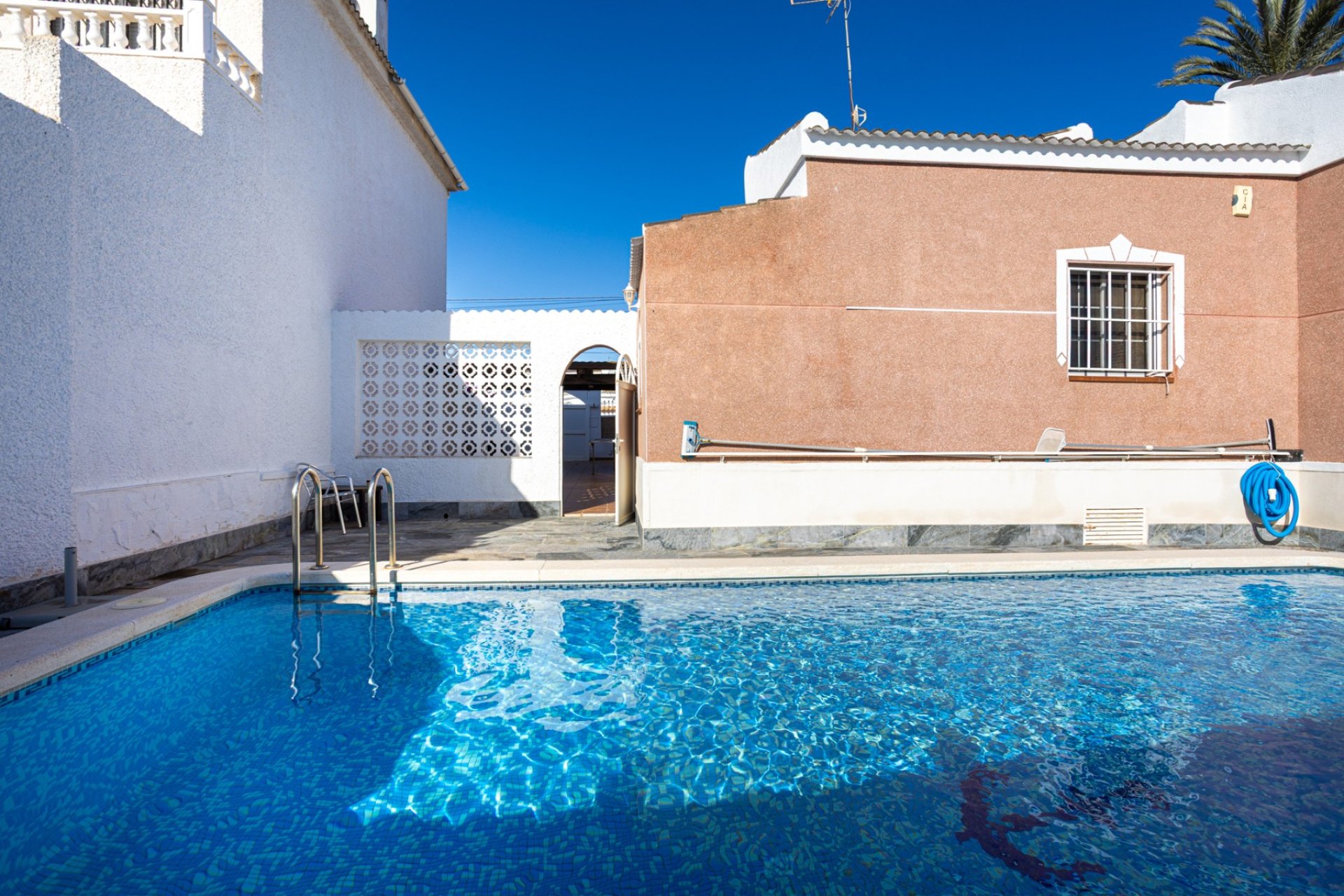 Resale - Villa - Torrevieia - San Luis