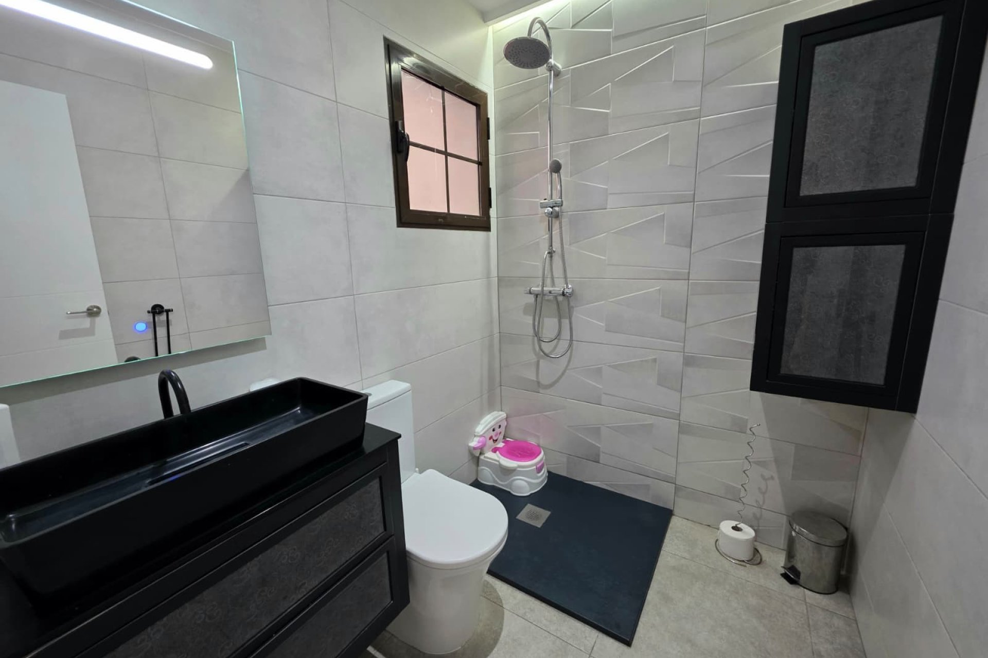 Resale - Villa - Torrevieia - Sector 25