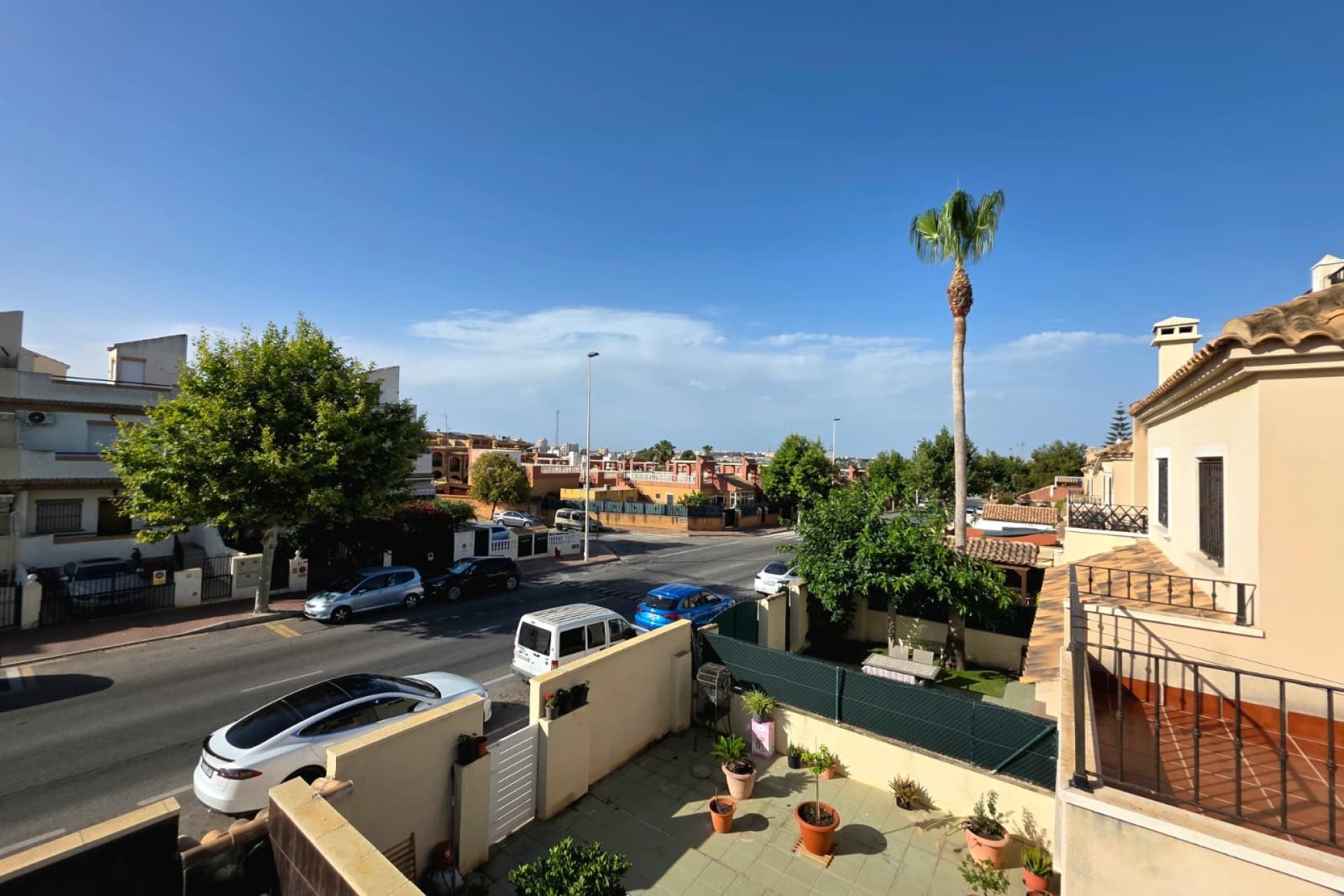 Resale - Villa - Torrevieia - Sector 25