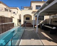 Resale - Villa - Torrevieia - Sector 25
